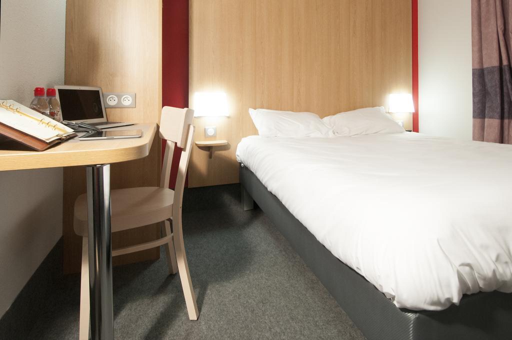 B&B Hotel La Rochelle Beaulieu Puilboreau Quarto foto